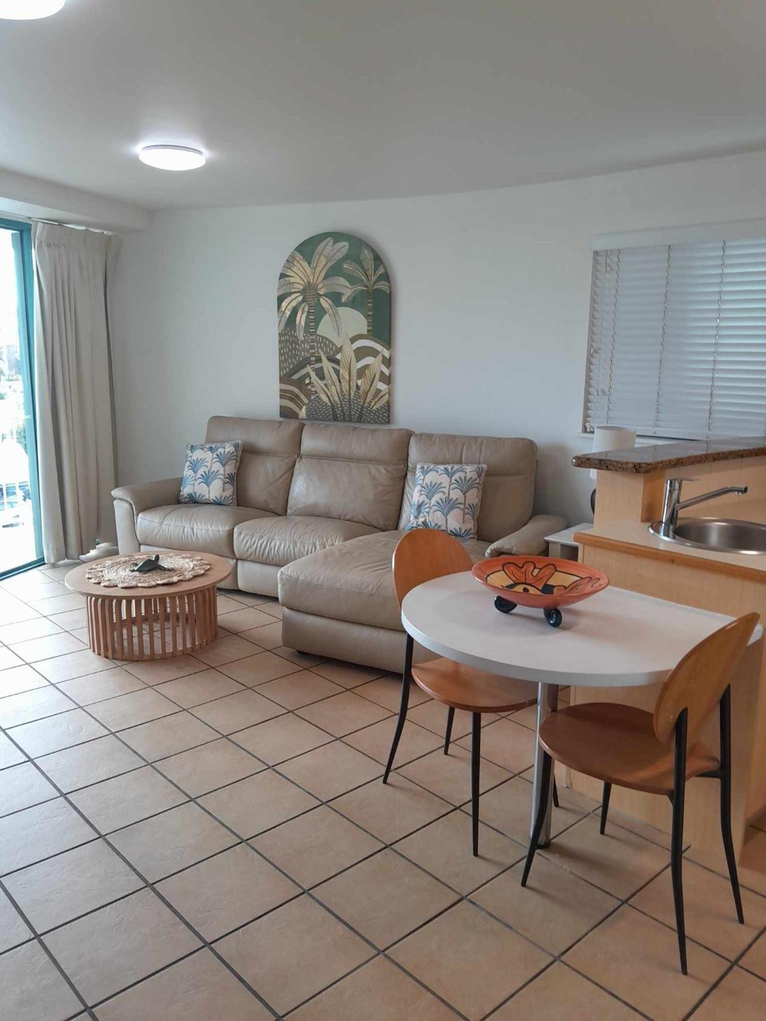 Grand Palais Boolarong Beachside Apartments Alexandra Headland Zewnętrze zdjęcie