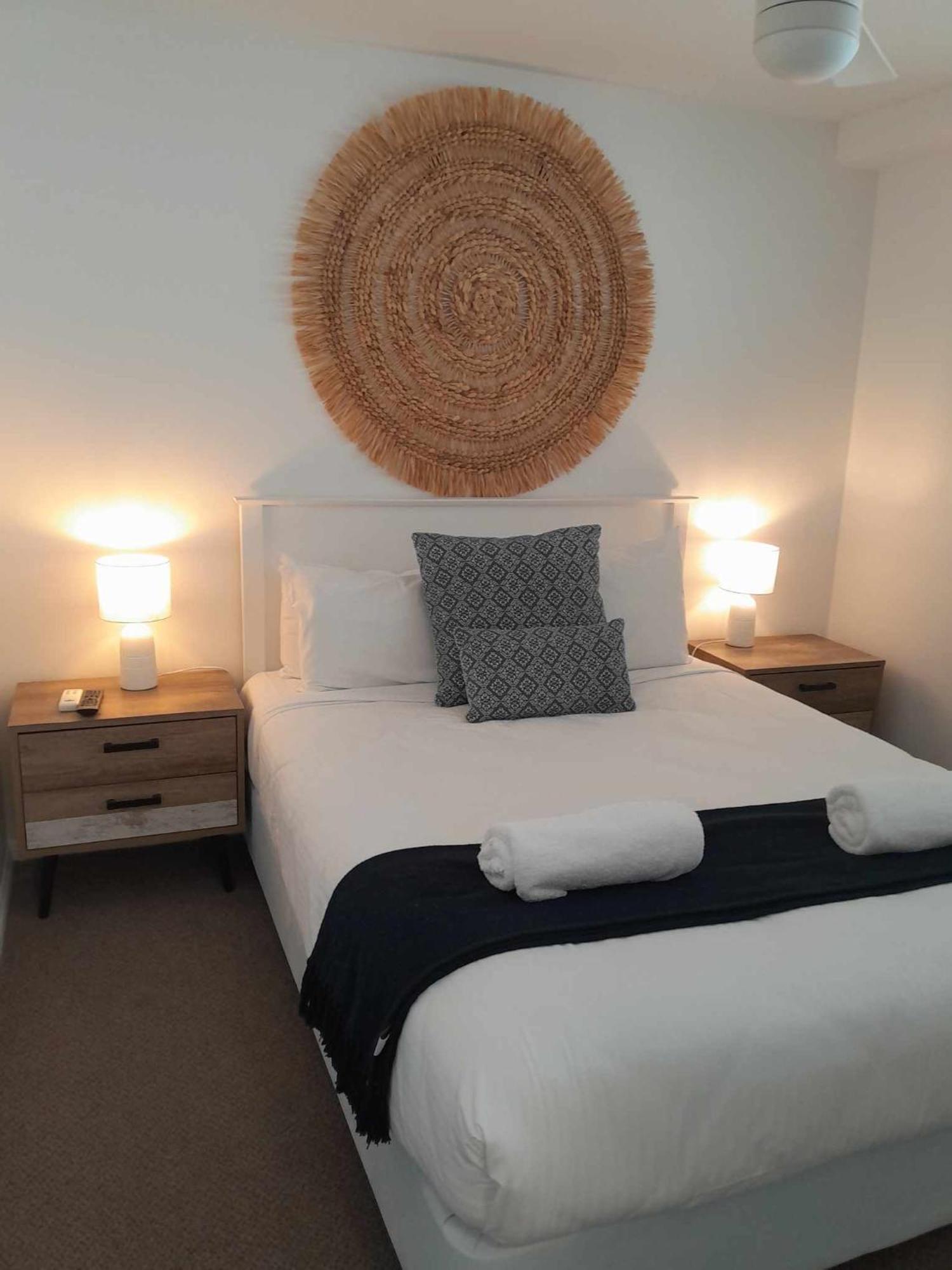 Grand Palais Boolarong Beachside Apartments Alexandra Headland Zewnętrze zdjęcie